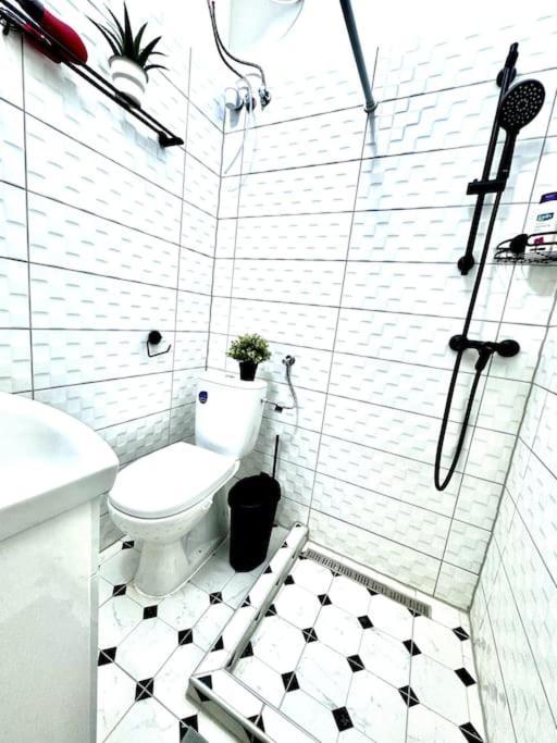 L3 City Centre Stylish Flat Ac บูดาเปสต์ ภายนอก รูปภาพ